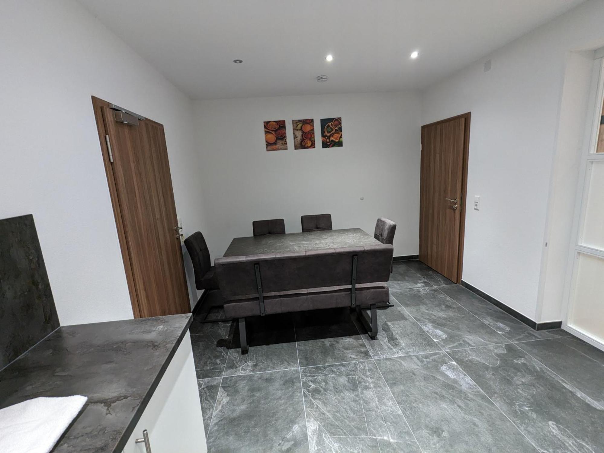 S'Bahnhoefle Apartments رينغشيم الغرفة الصورة